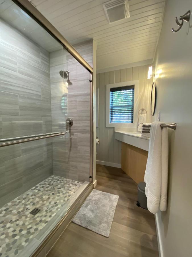 Canary Lake Cottage W/Hot Tub At Sam'S Pizza Hot Springs Exterior foto